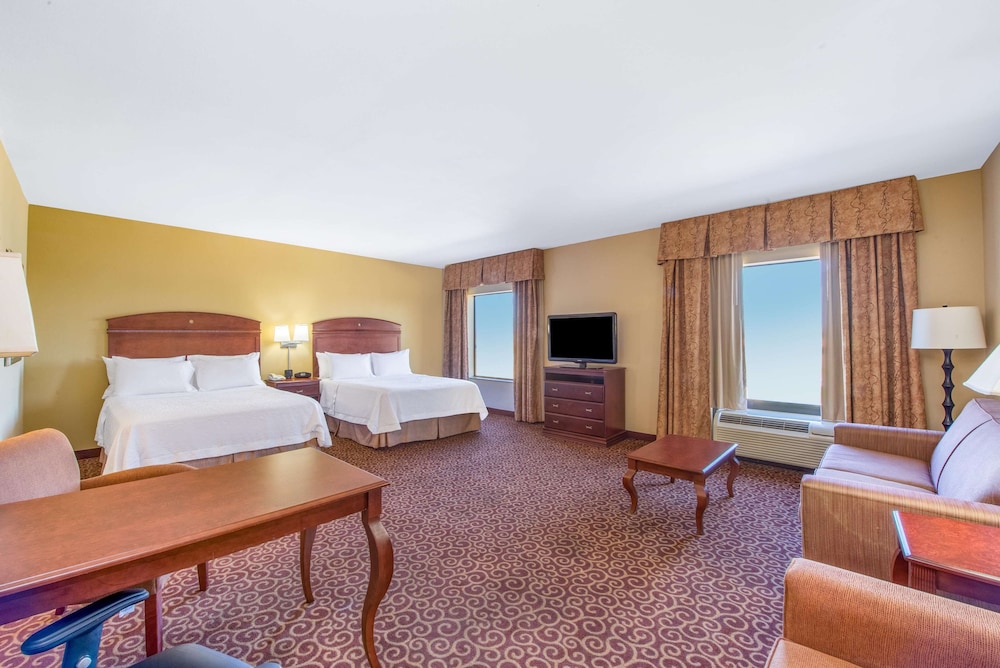 Hampton Inn Suites Oklahoma City South 32/39