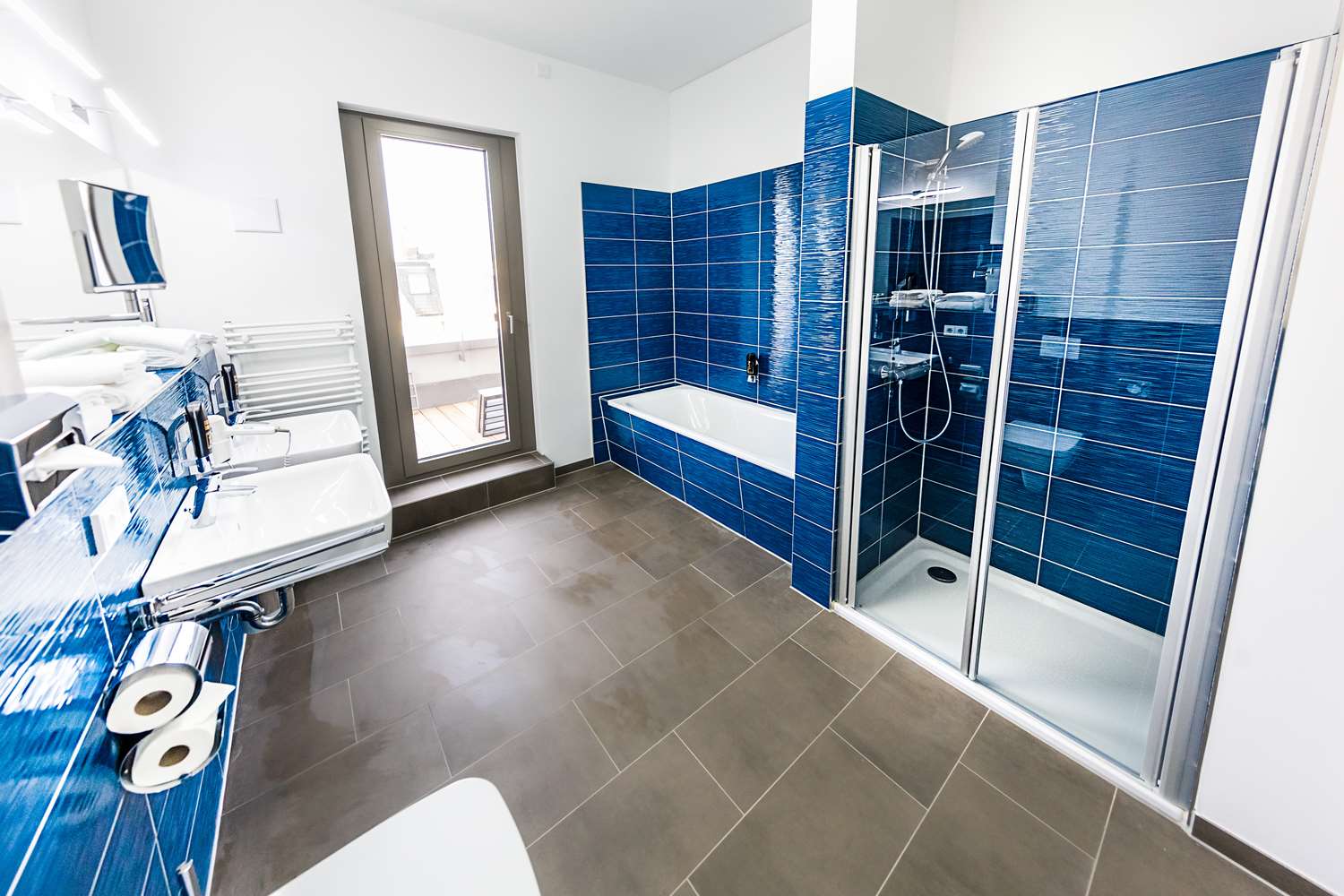 2 Rooms, Suite, 2 Double Beds, Sofa, 2 Balconies