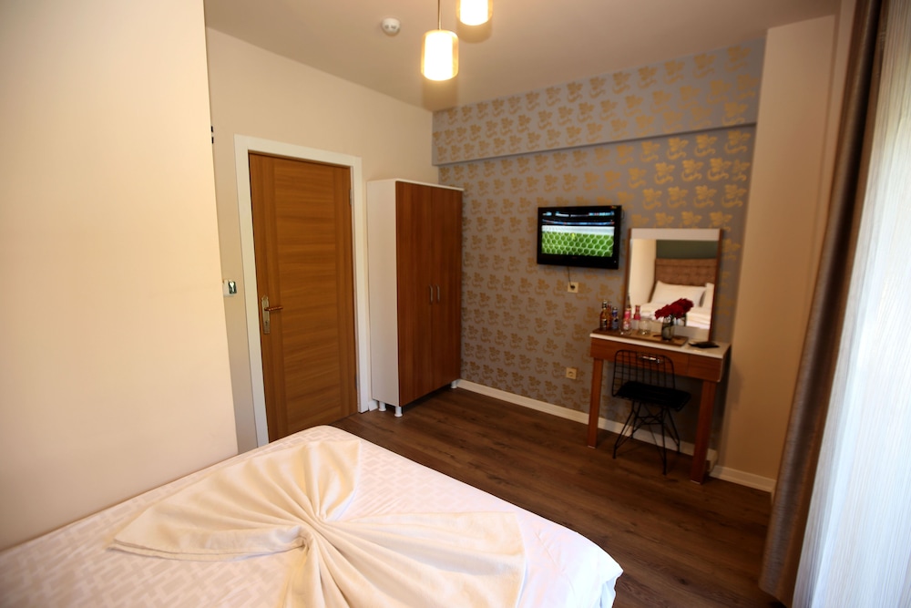 Senyor Garden Hotel 13/50