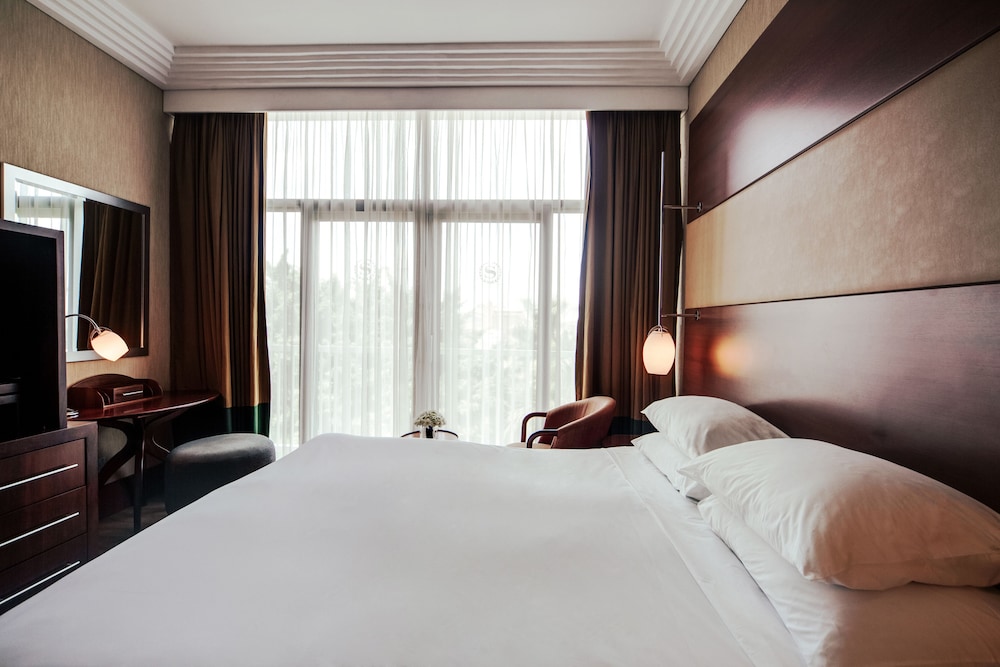 Sheraton Kampala 12/46
