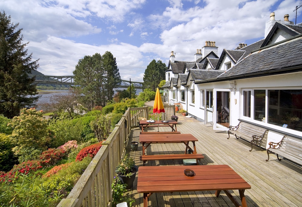 Loch Leven Hotel 42/50