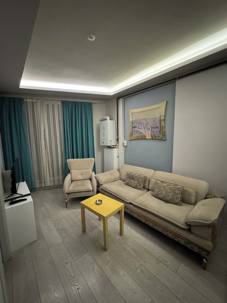 Kadikoy Arya Hotel 14/19
