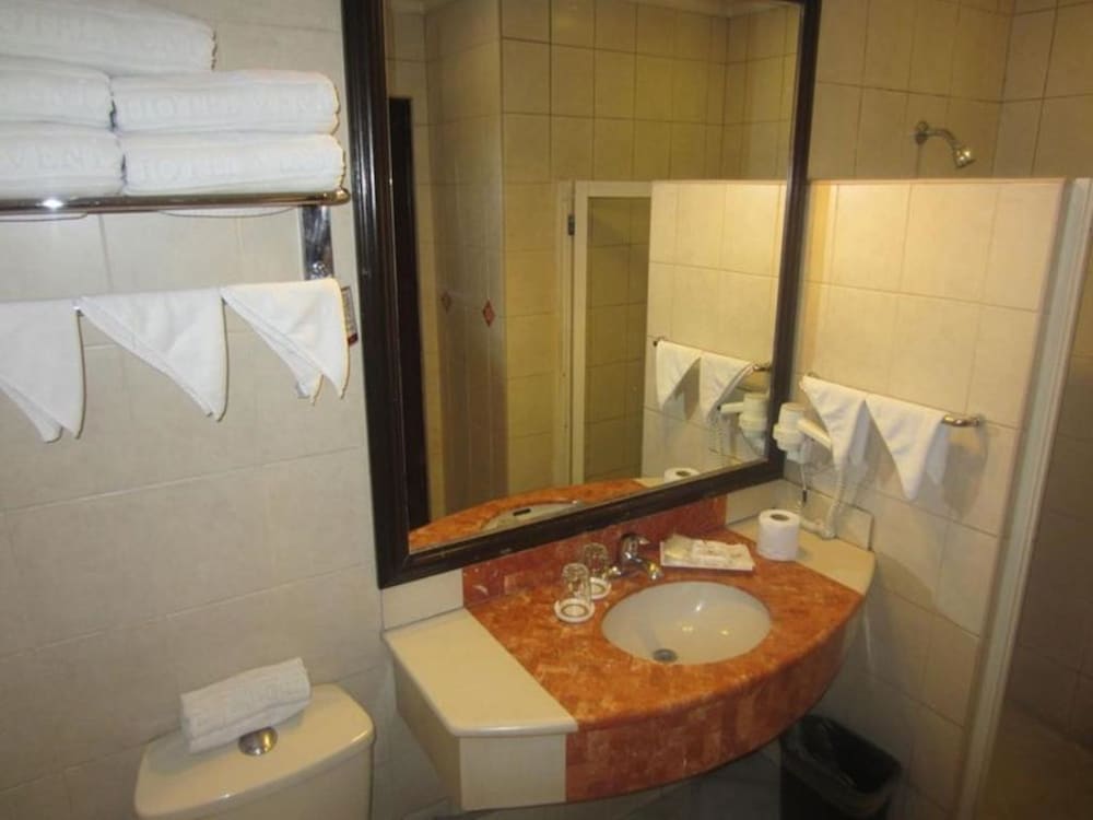 Hotel Veniz Burnham 9/31
