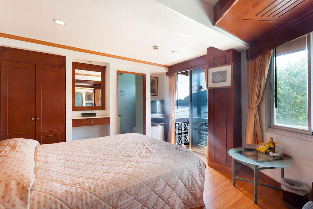 The Orchid Hotel And Spa Kalim Bay 23/81