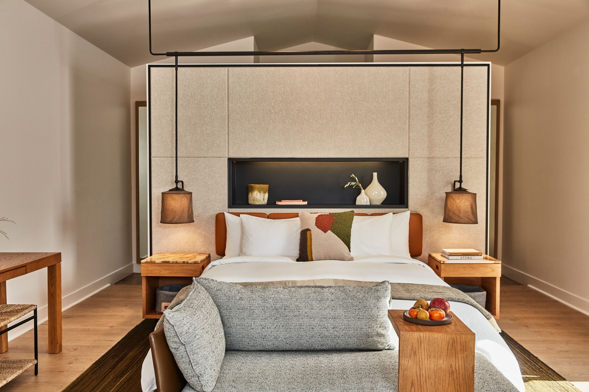 Calistoga, King Bed, Bathtub, Solage An Auberge Resort 2/2