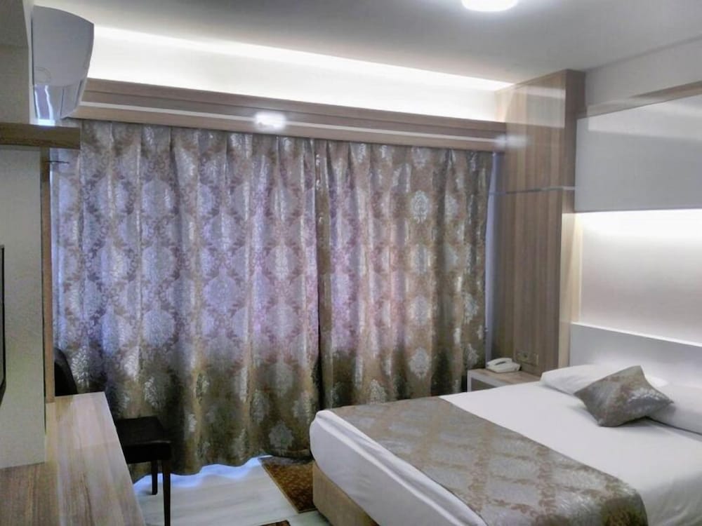 Napa Hotel 14/37