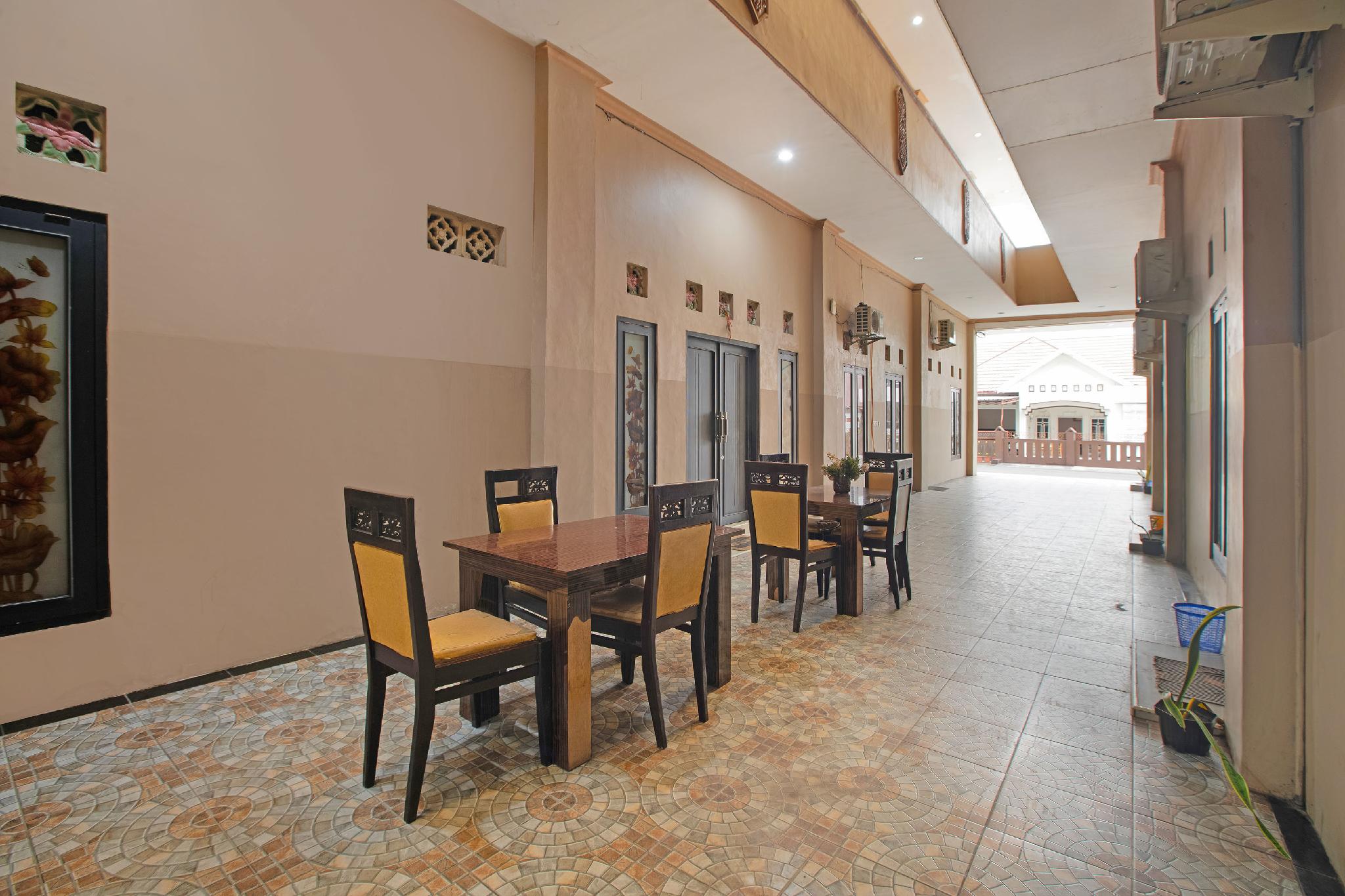 Hotel O near Universitas Palangka Raya formerly Wisma Aries 49/60