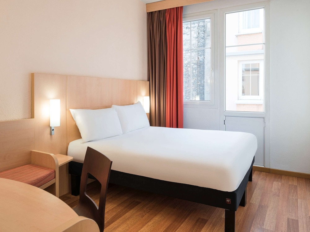 ibis Paris Ornano Montmartre North 18th Hotel 26/72