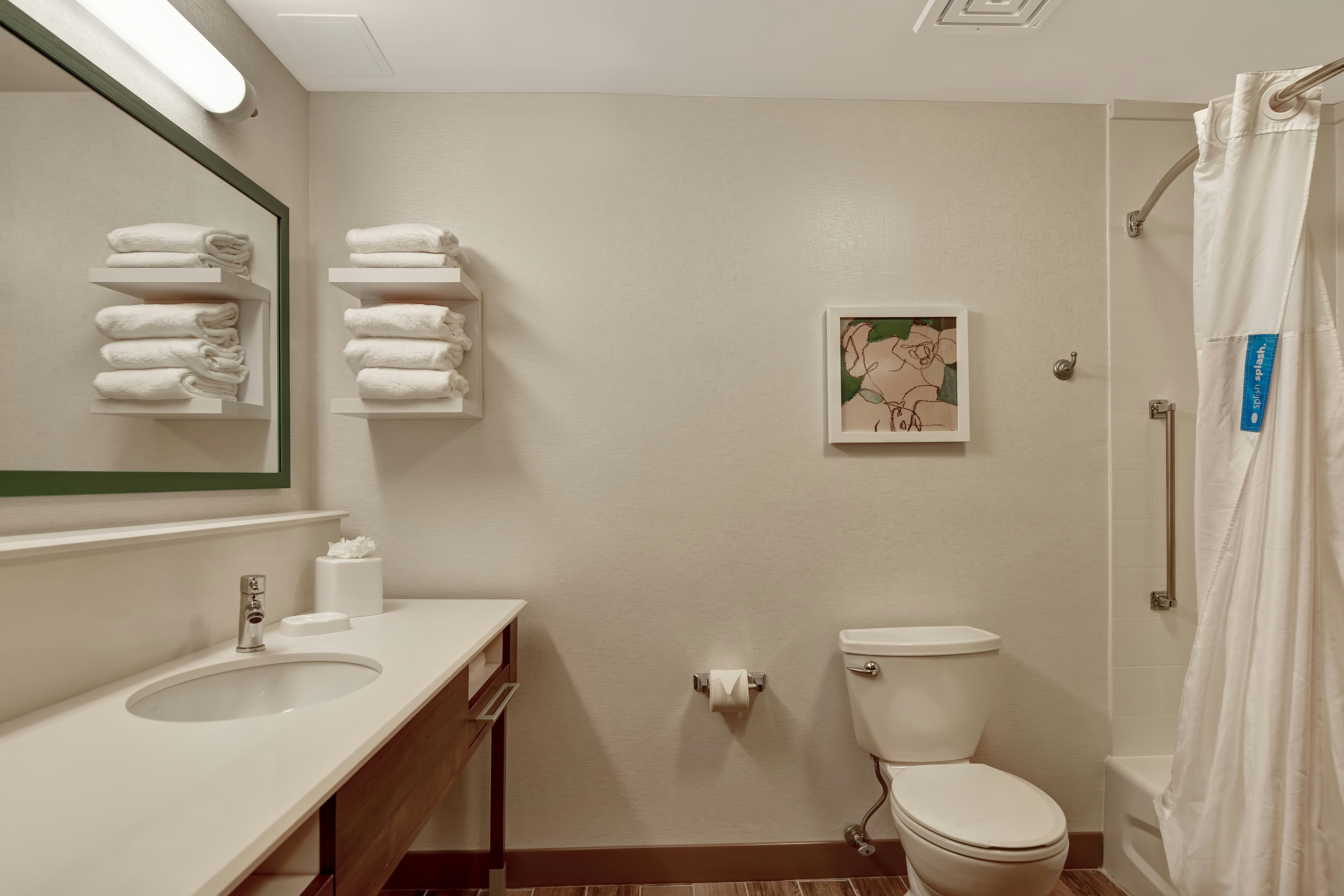 Study, King Bed, Sofa، Hampton Inn Palm Beach Gardens 3/3