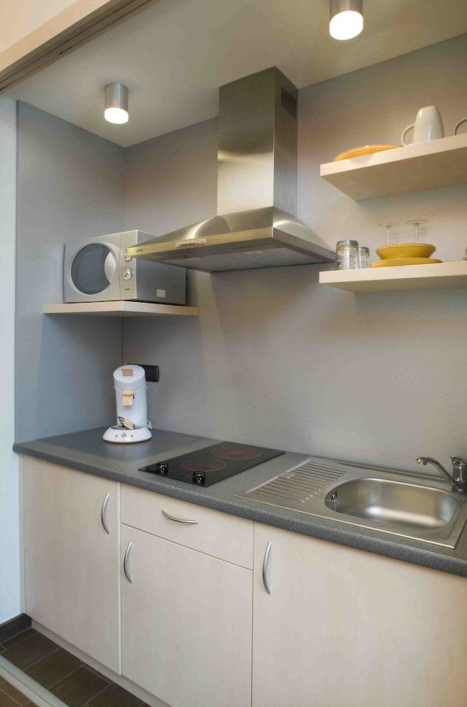 Ibis Styles La Louviere 12/73
