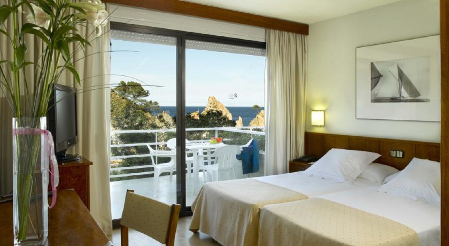 SUITE, SEA VIEW