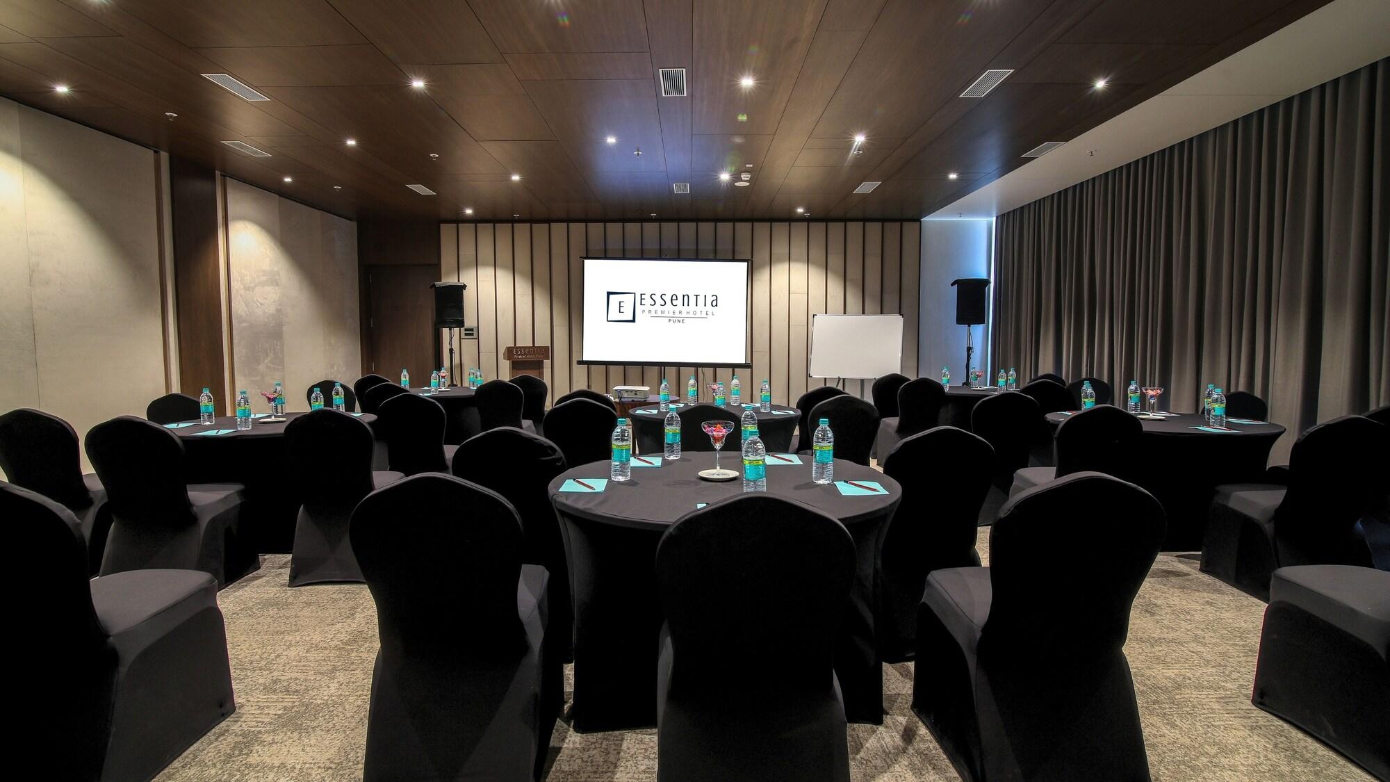 Essentia Premier Hotel Pune 21/29