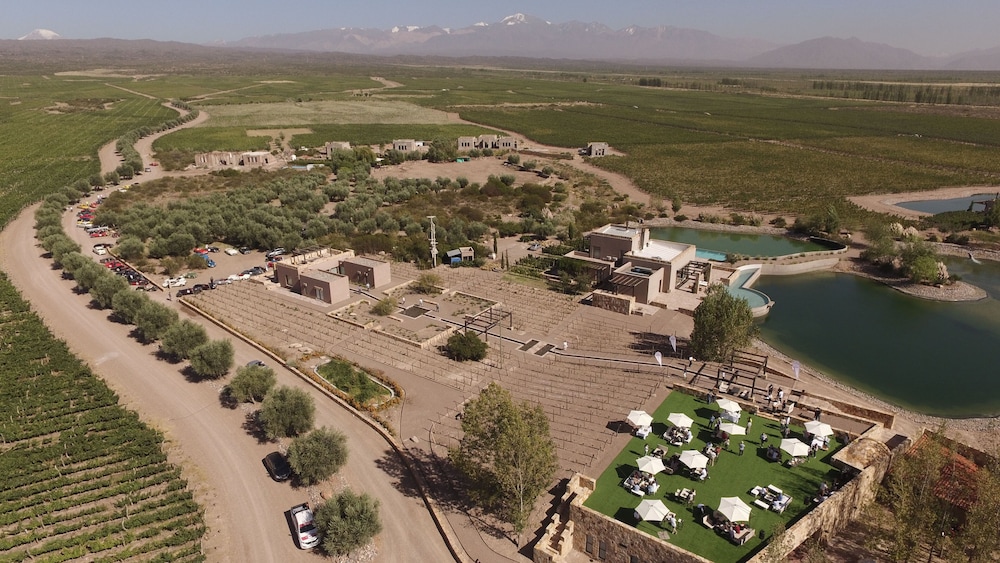 Rosell Boher Lodge 47/50