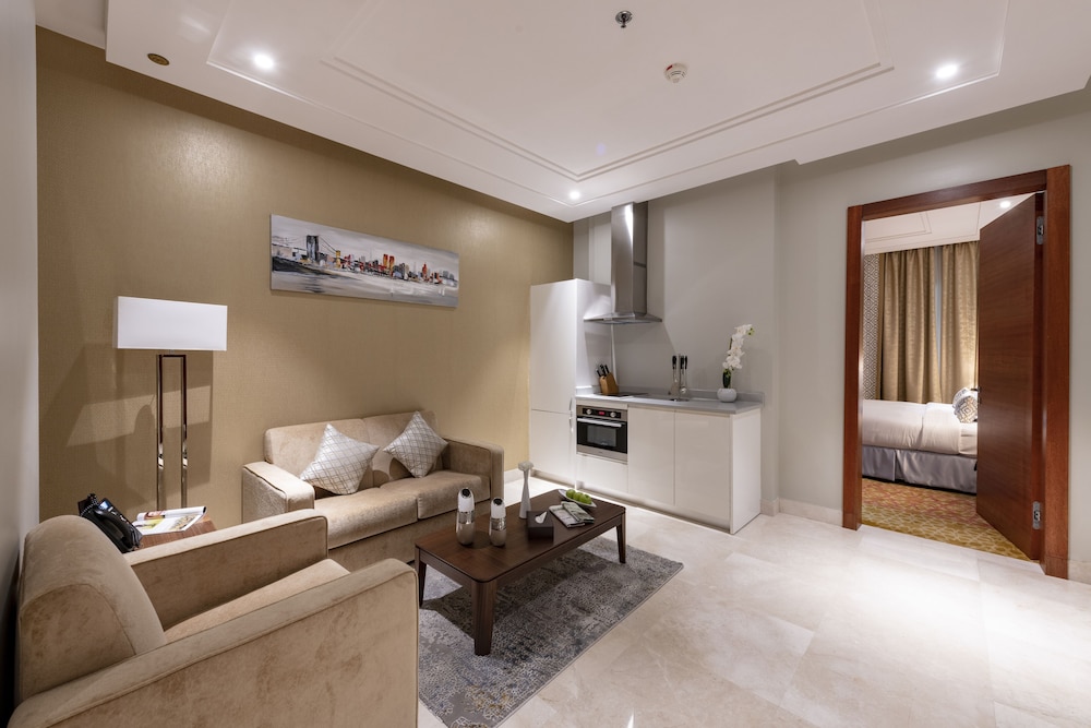 تاج جدة للشقق الفندقية(Taj Jeddah Hotel Apartment) 35/50