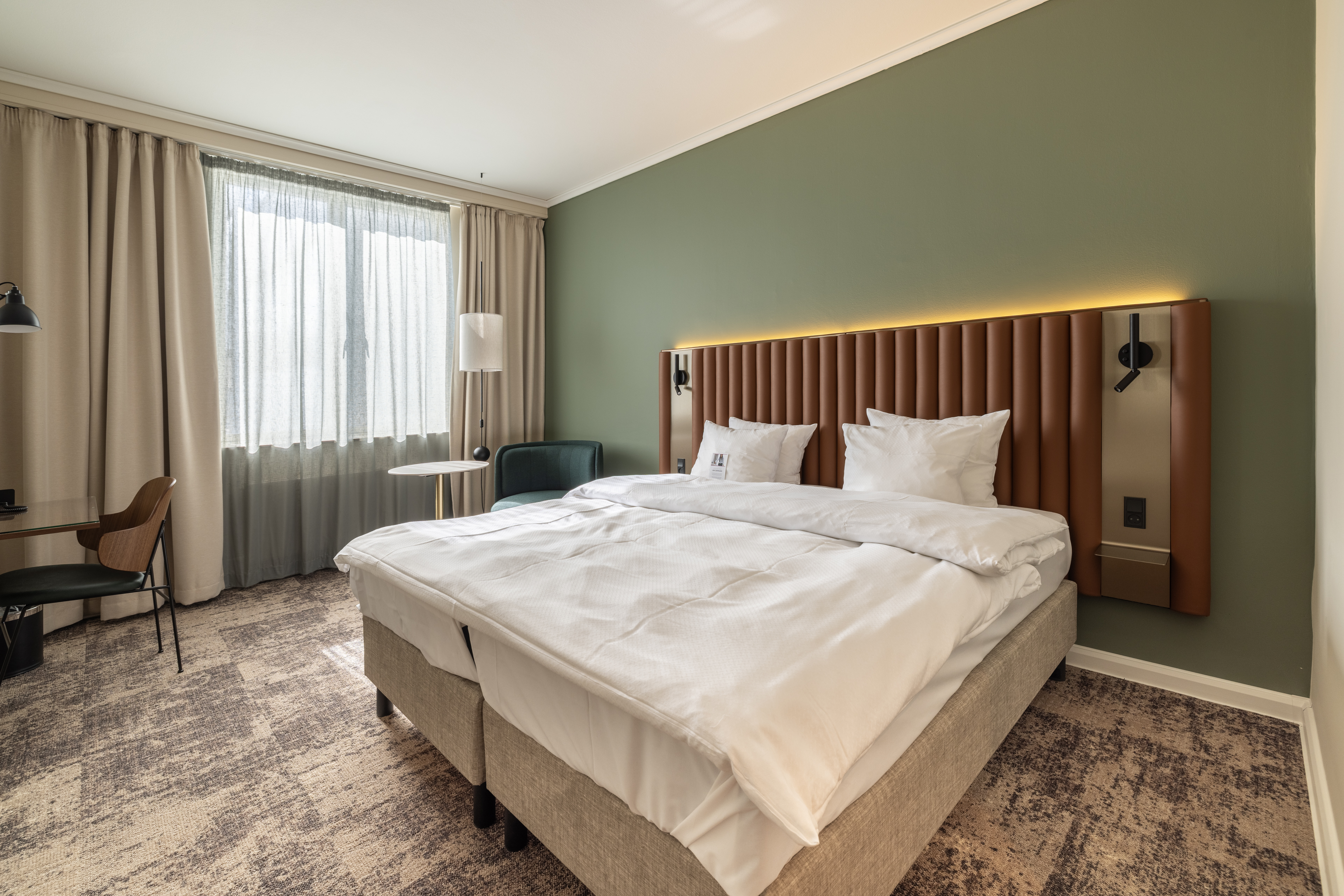 غرفة سوبيريور بسريرين منفصلين، Imperial Hotel 2/5