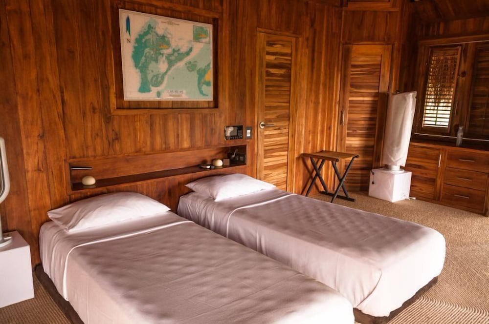 Hotel Las Islas 25/76