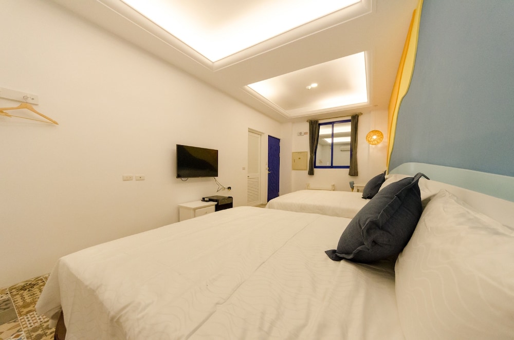 Cest La Vie Villa 13/50