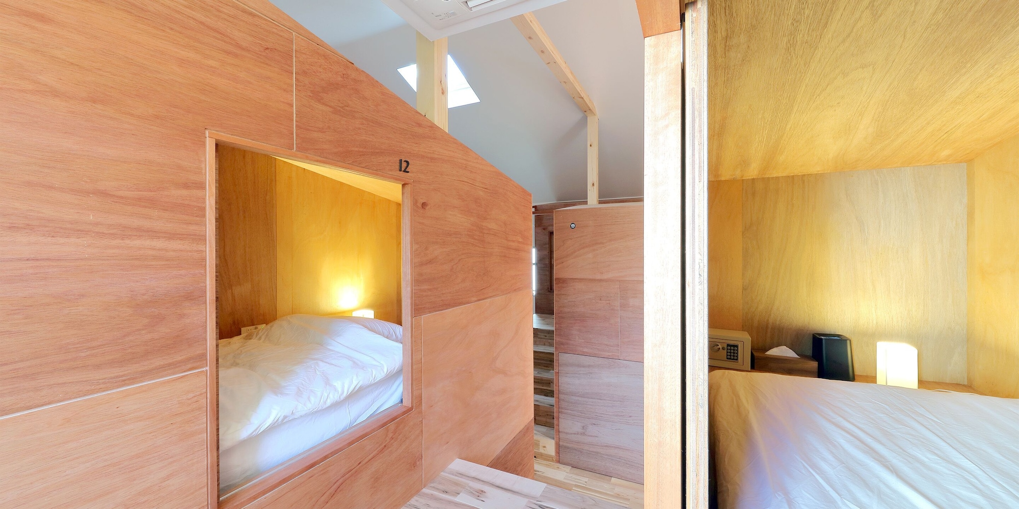 Female Only, Cabin, Single Bed