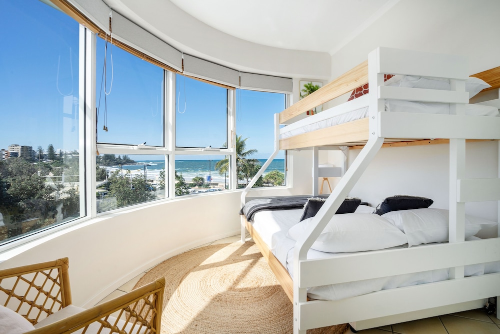 Rolling Surf Resort 9/78