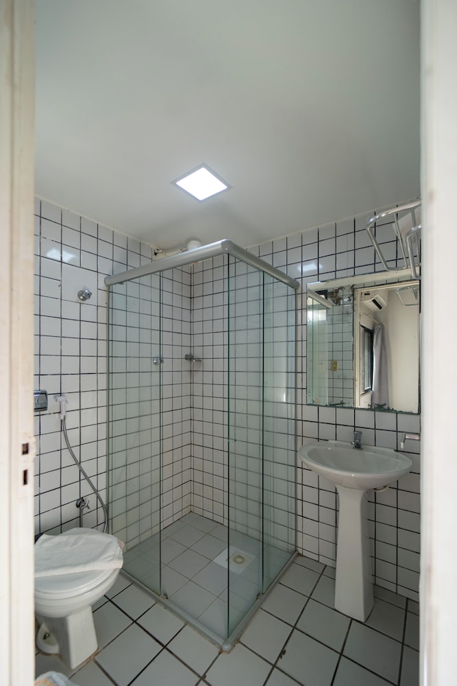 Lagoa Park Hotel 37/40