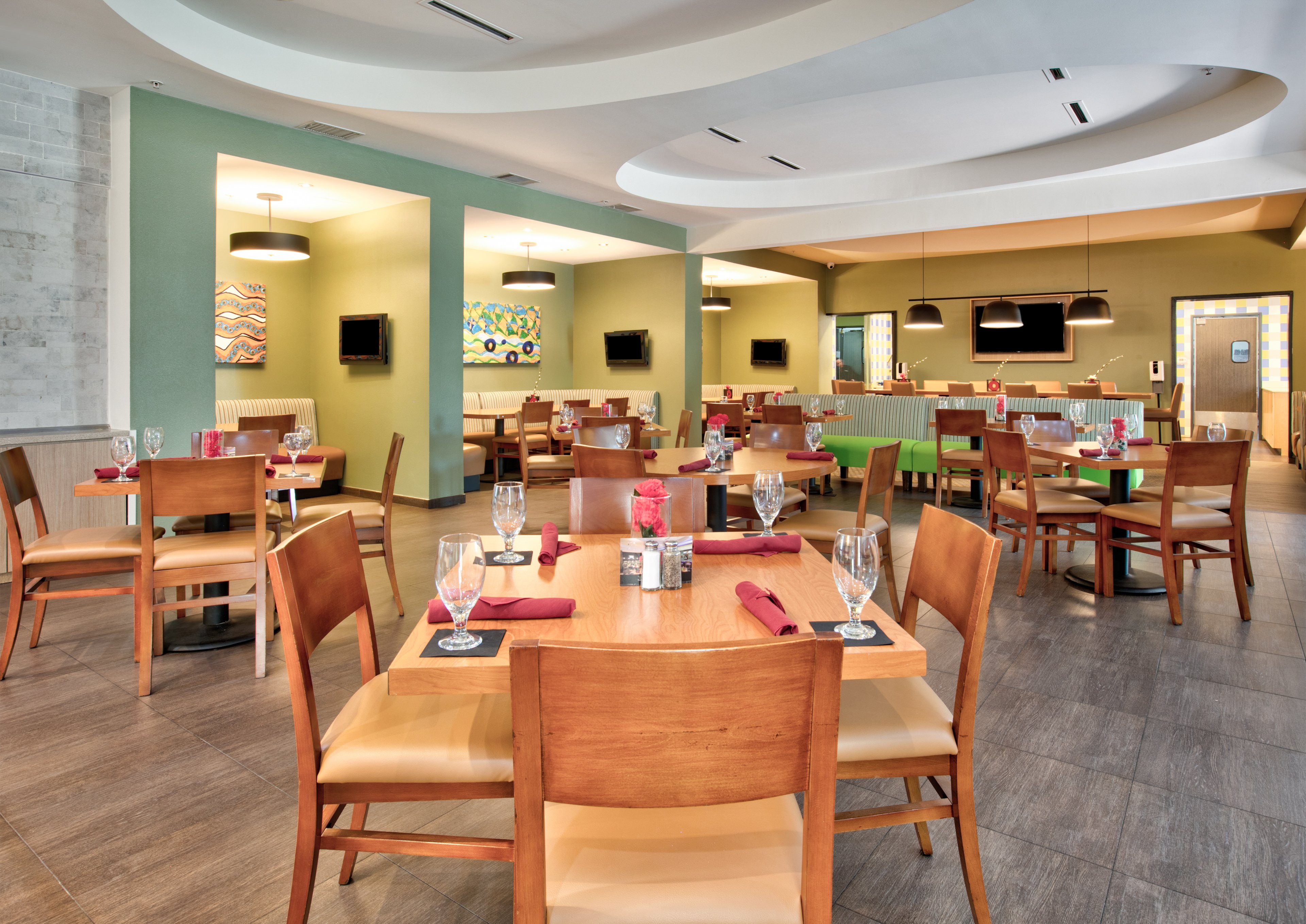 Holiday Inn Dfw South 39/64
