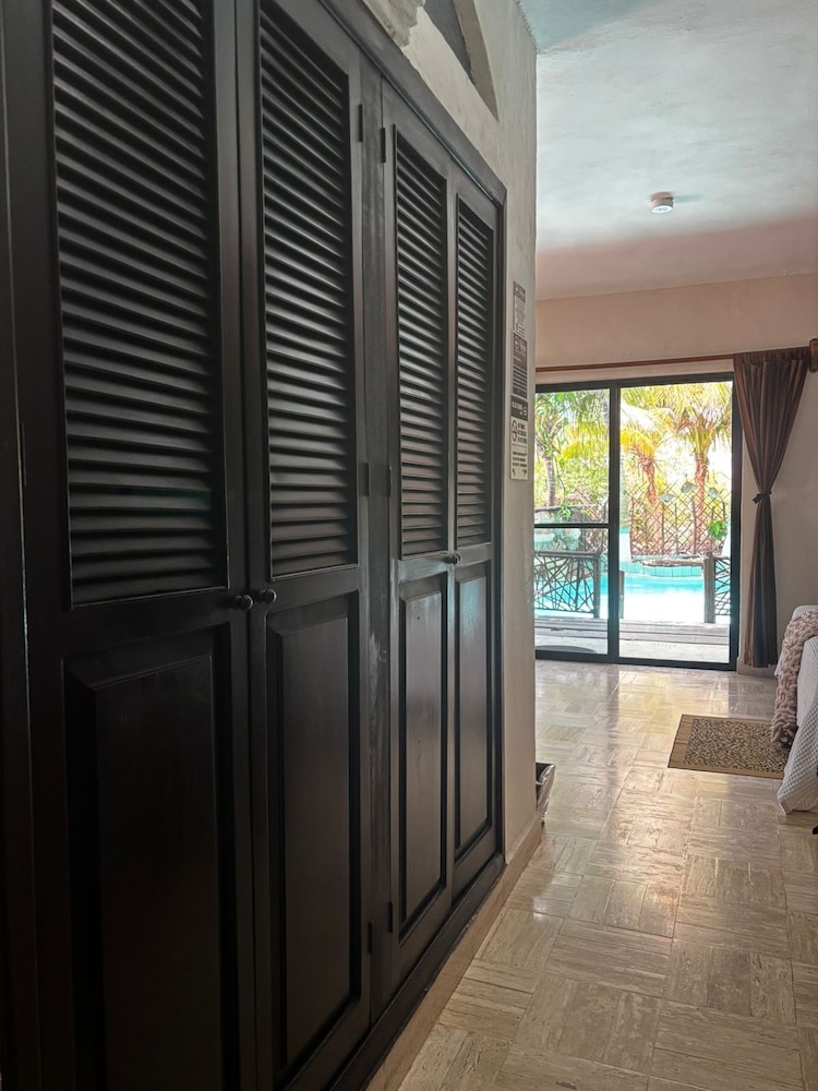 Villas Tiburon 38/70
