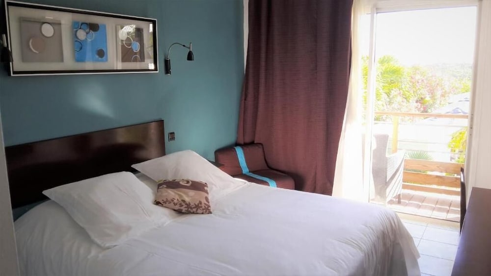 Hotel Latitude 21 11/58