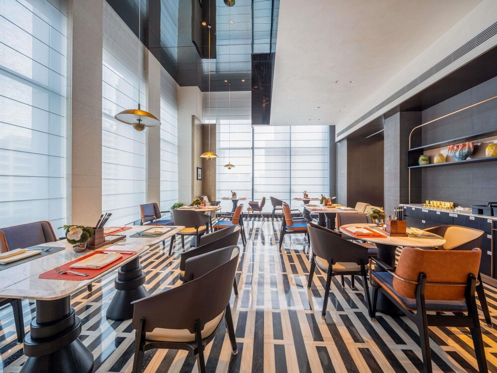 Novotel Zibo New Hongcheng 55/67