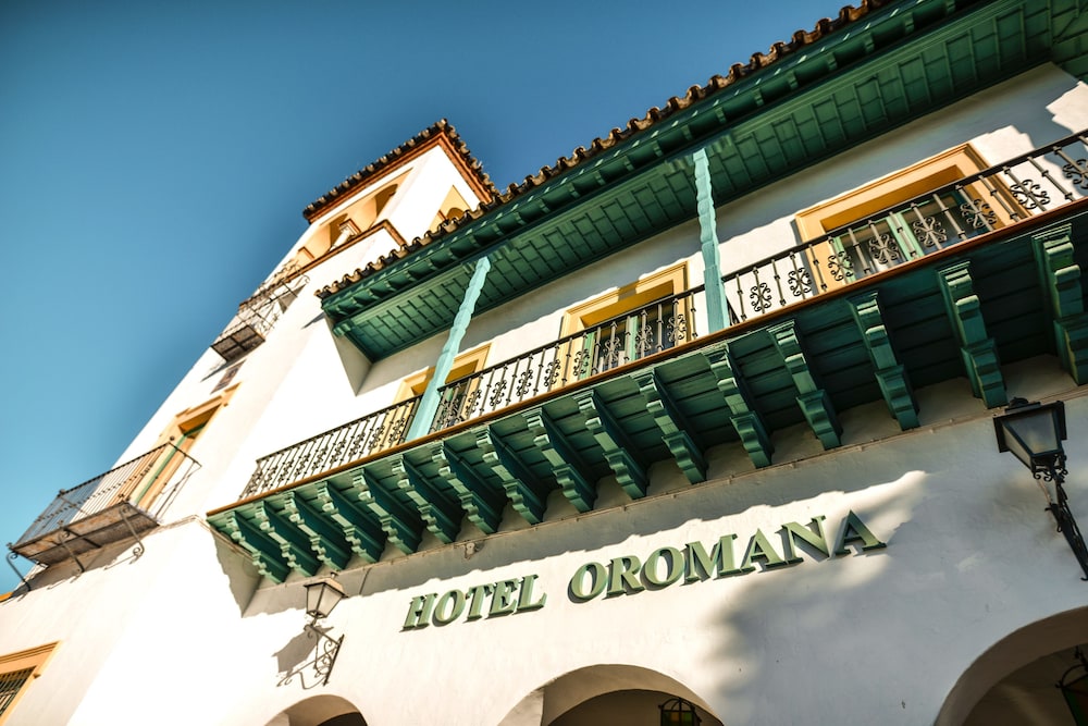 Hotel Oromana 2/75