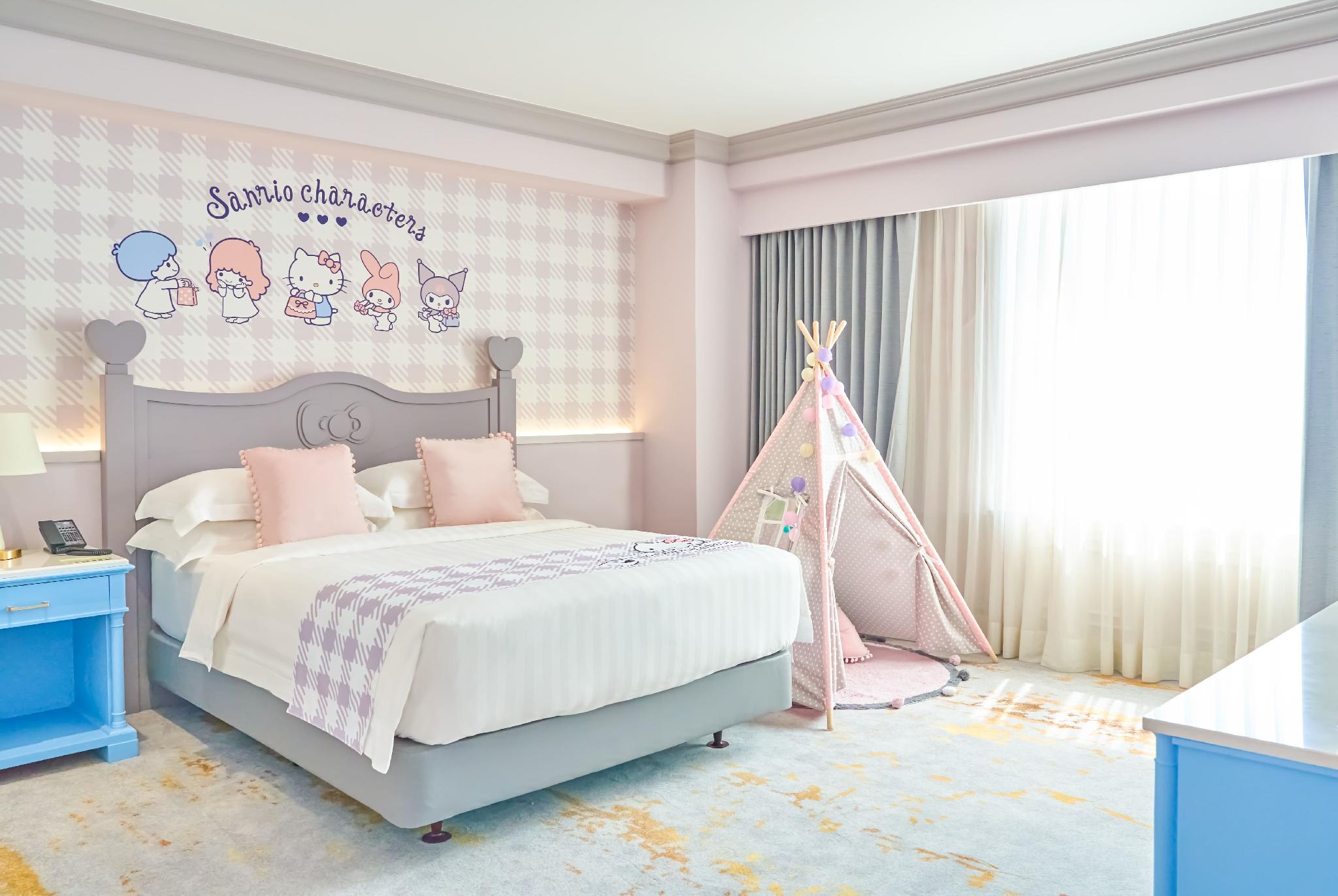 Hello Kitty, Suite, Double and Twin Beds, Harbour View