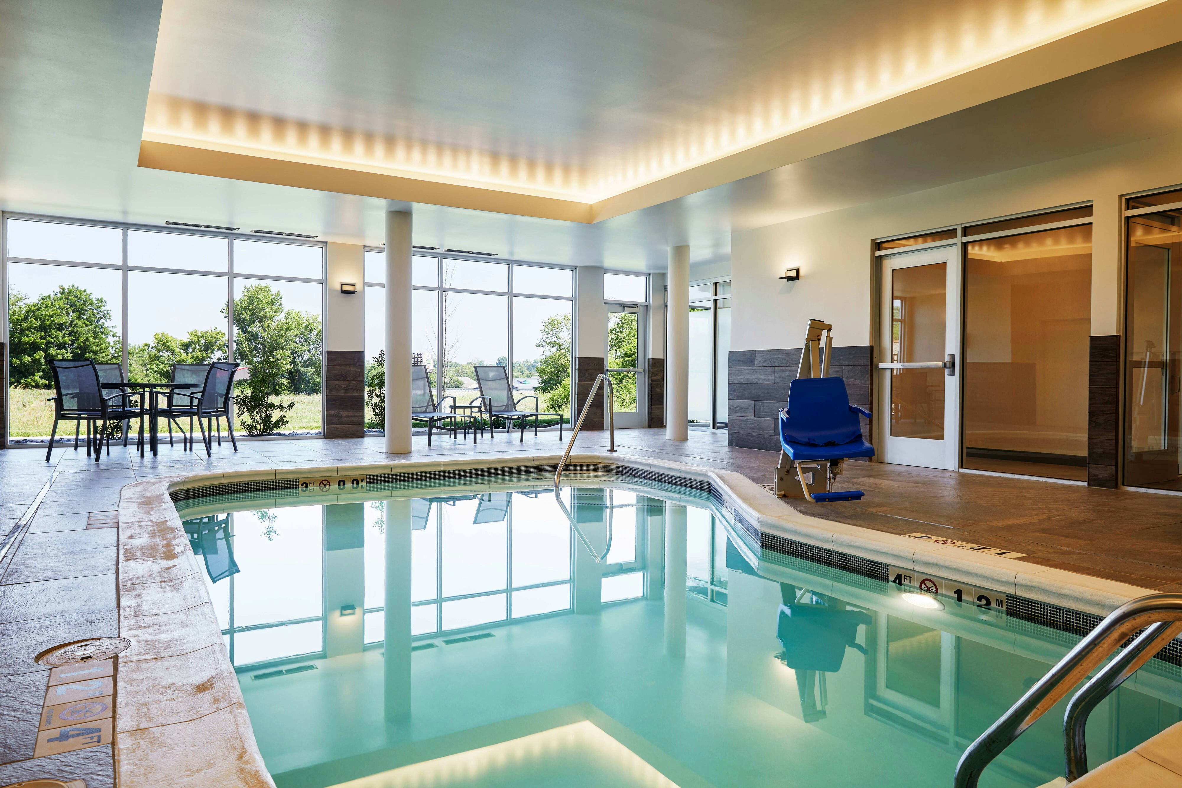 Fairfield Inn & Suites By Marriott Kansas City Belton 9/28