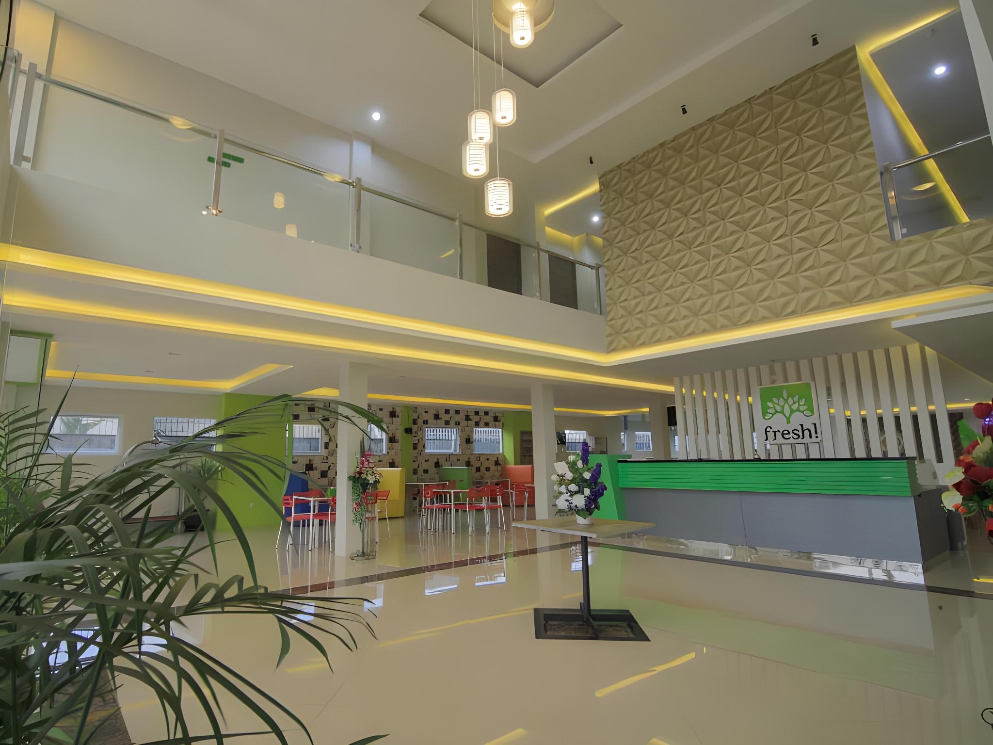 Fresh Hotel Sukabumi 13/35