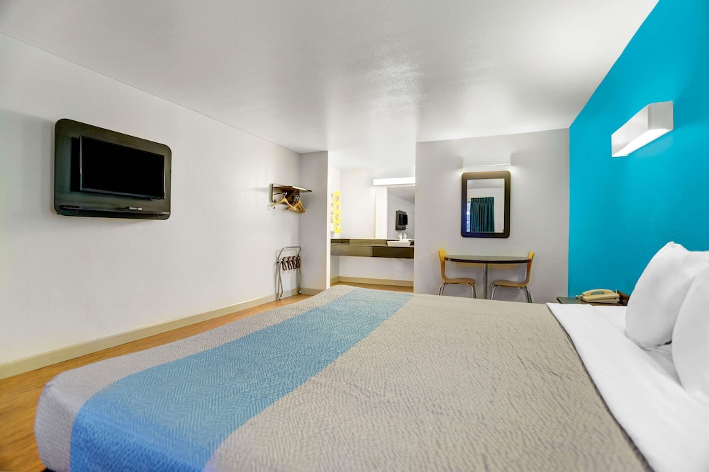 Motel6 Anderson, CA - Redding Airport 20/39