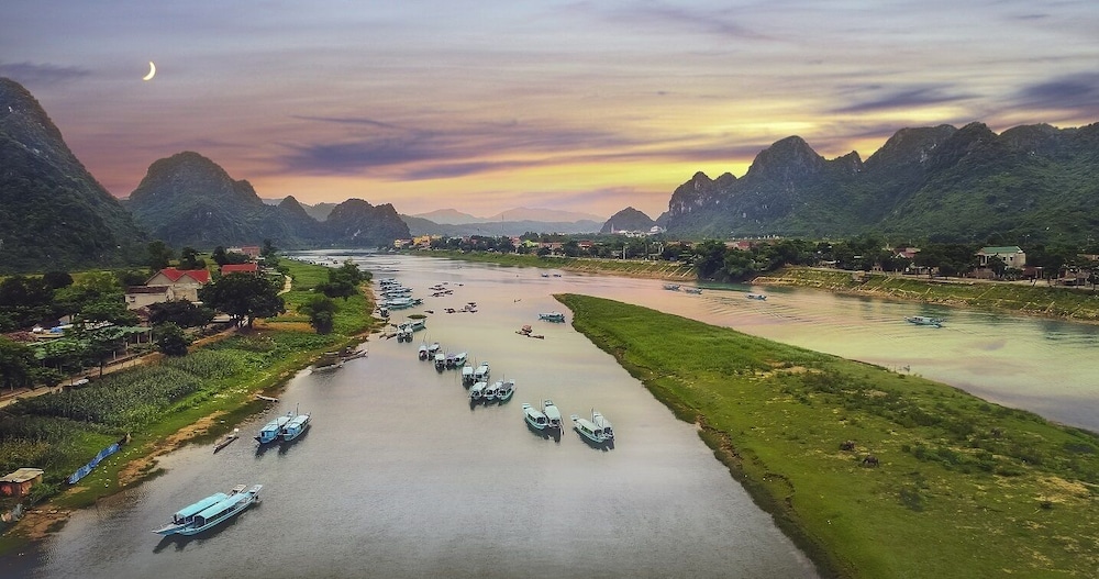 Saigon Quangbinh Hotel And Resort 54/58
