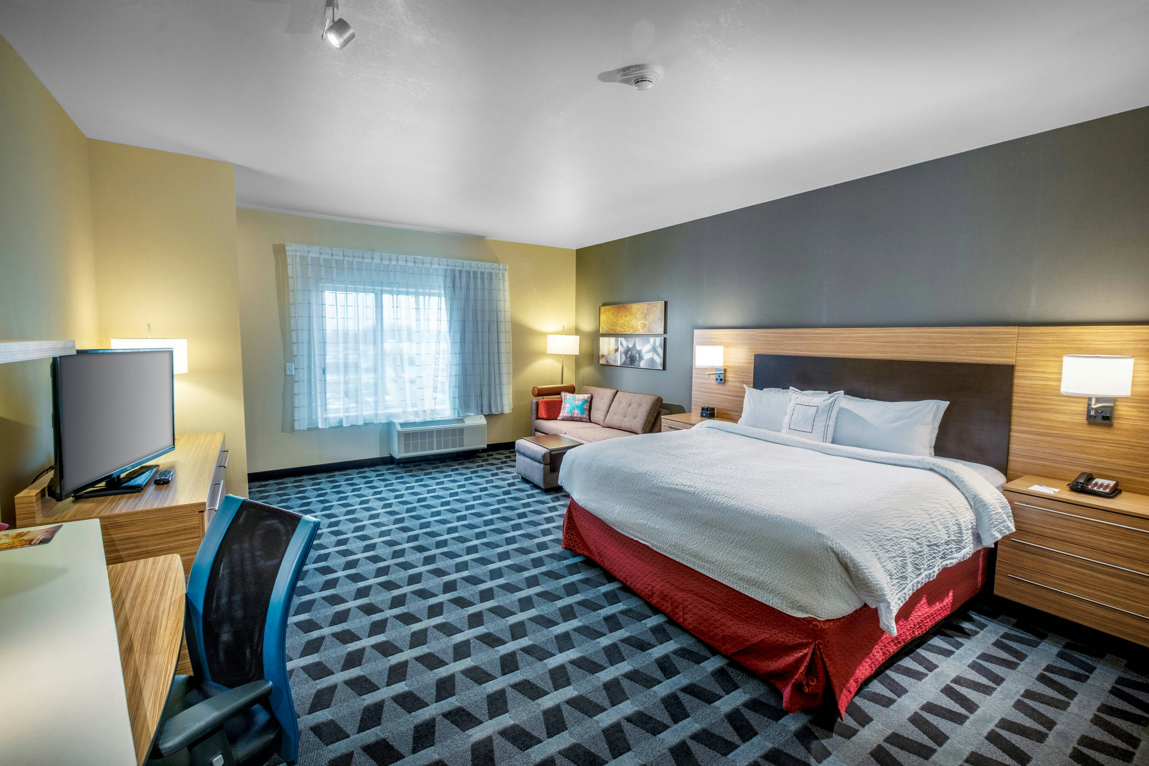 Towneplace Suites Toledo Oregon 12/50