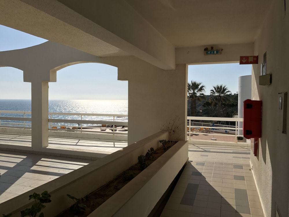 BORDA D AGUA APARTMENTS 28/75