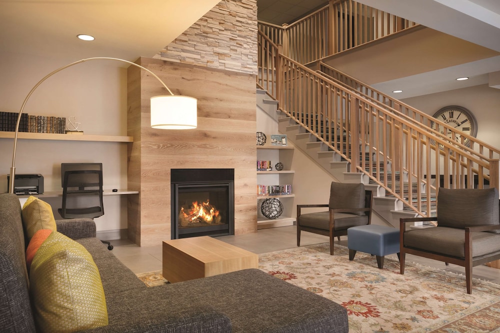 Country Inn & Suites by Radisson, Brooklyn Center, MN 24/30