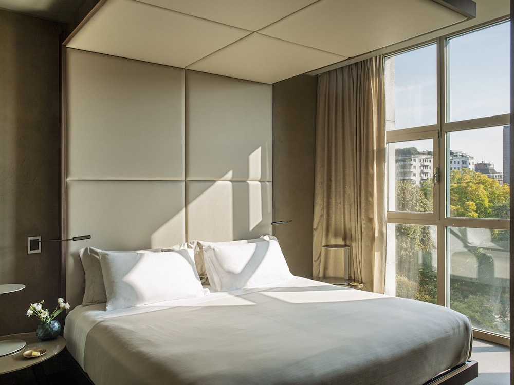 EXTRA ME, JUNIOR SUITE, CITY VIEW