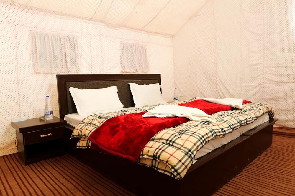 Ladakh Tarrain Camp 6/24
