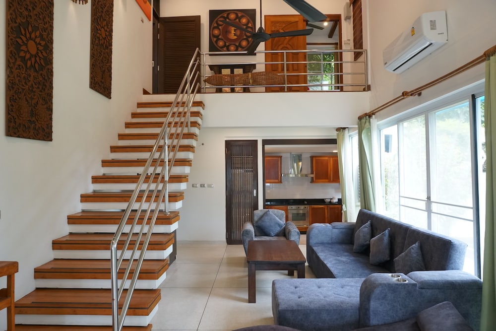 Emerald Sands Beach Villa 9/30