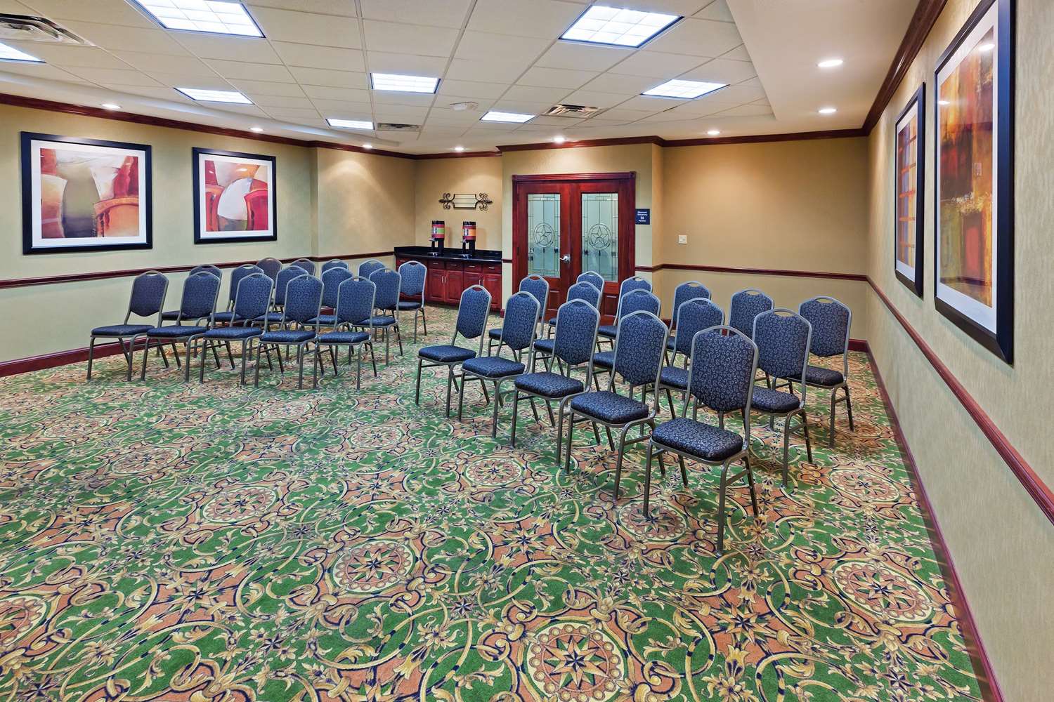 Hampton Inn And Suites Waxahachie 70/76