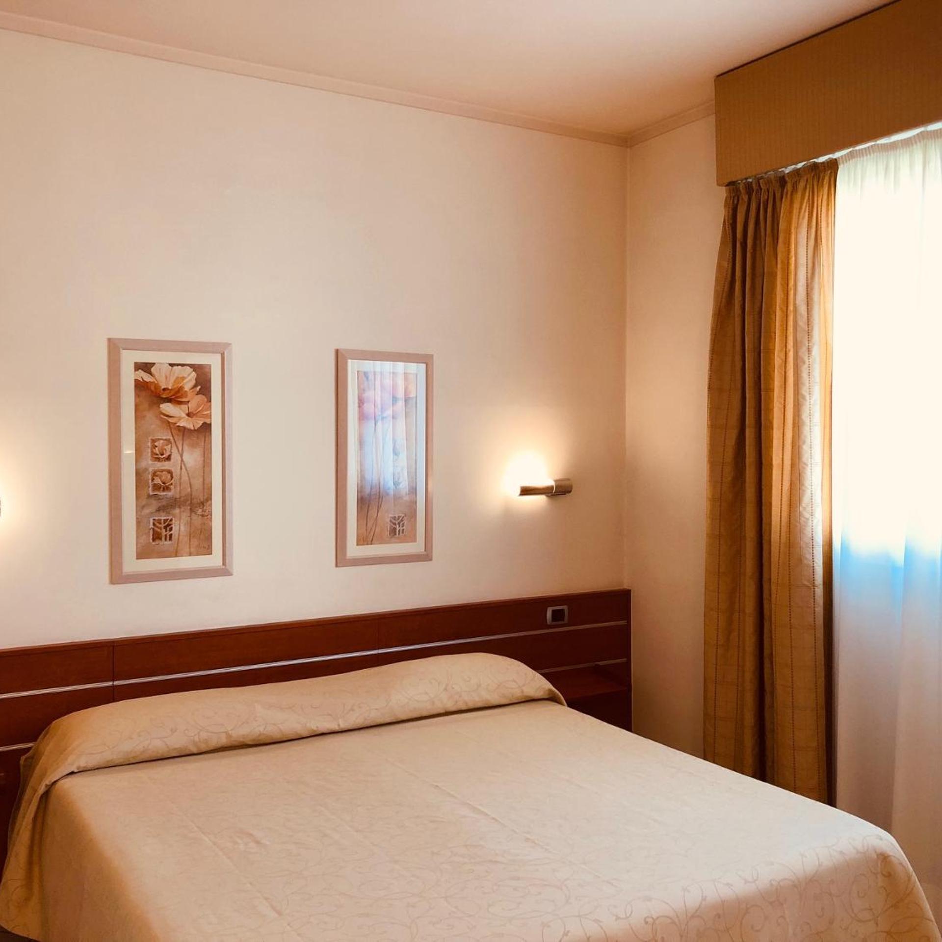Hotel Delfina Signa vicino Firenze 6/28