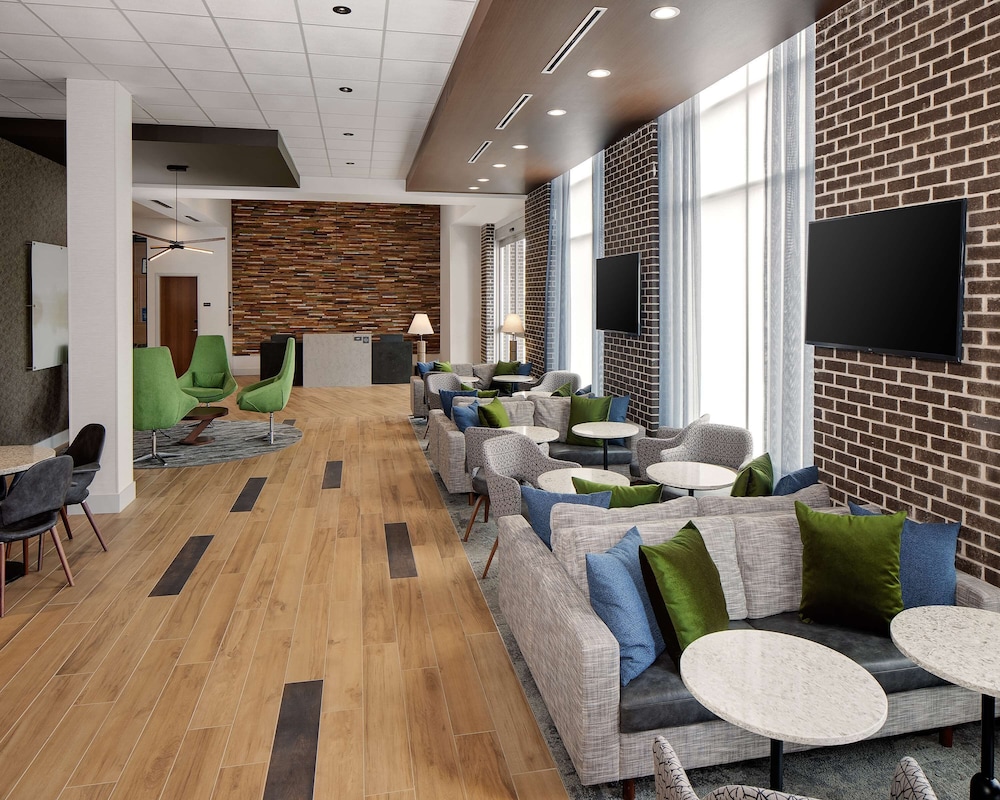 Hyatt Place Murfreesboro 24/31