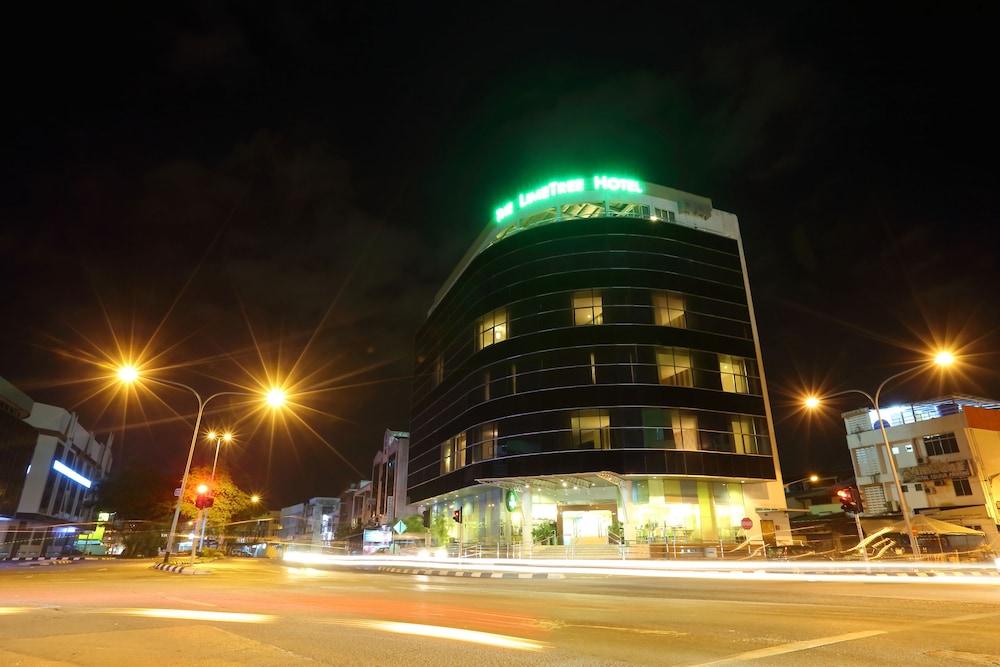 The Limetree Hotel 2/50