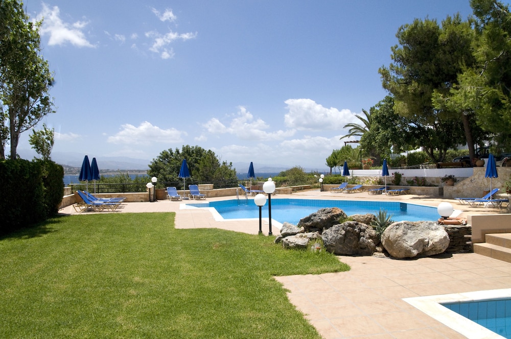 Alianthos Suites 38/50