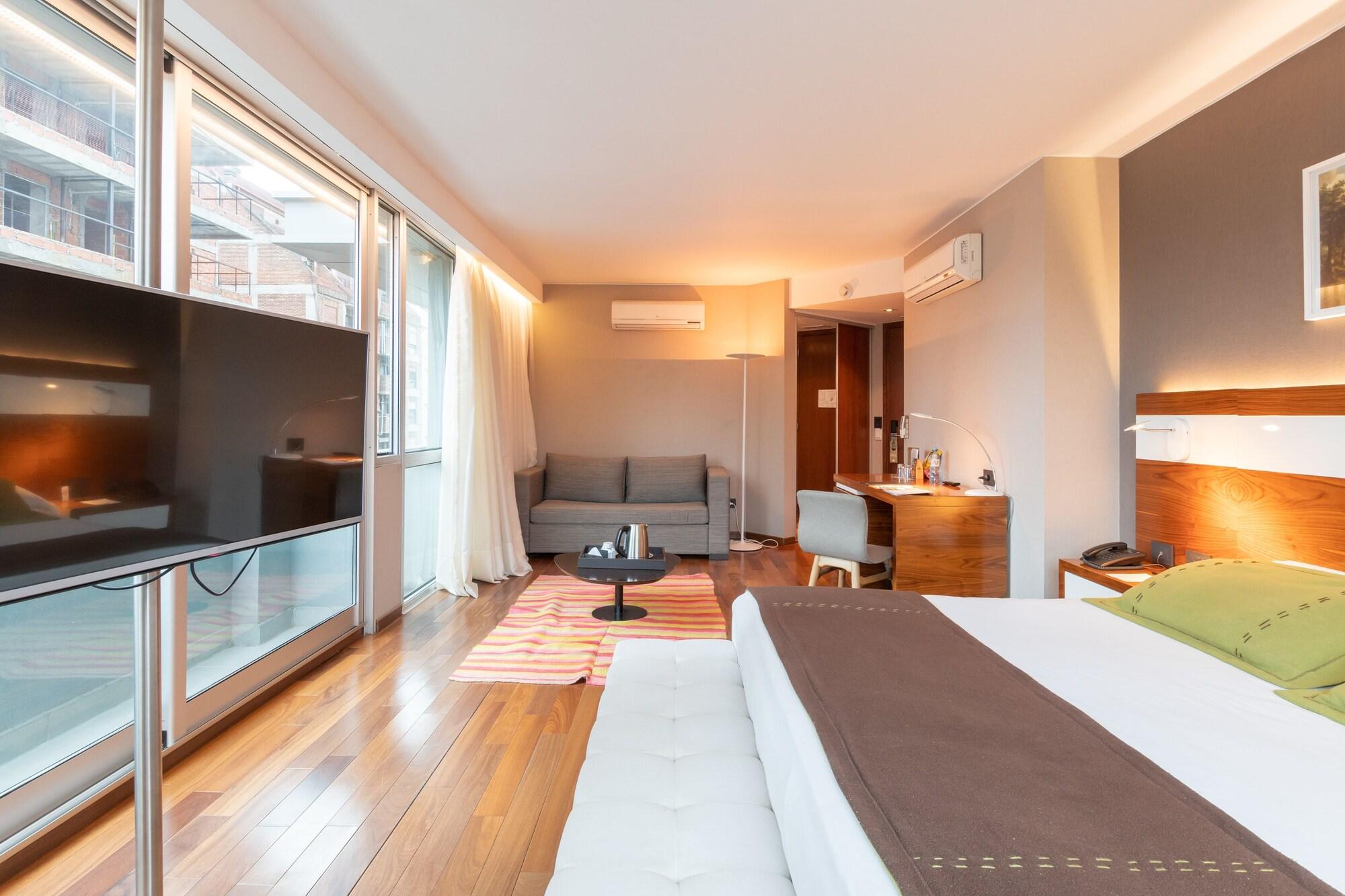 Yrigoyen 111 Hotel 40/53