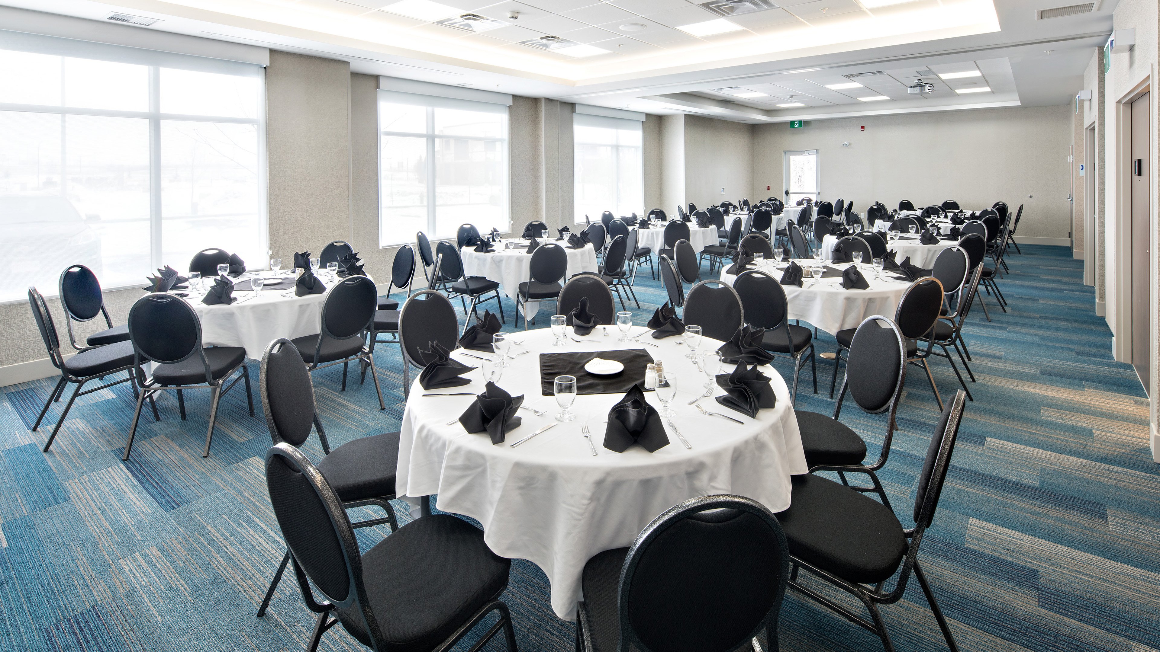 Staybridge Suites Red Deer North 41/50