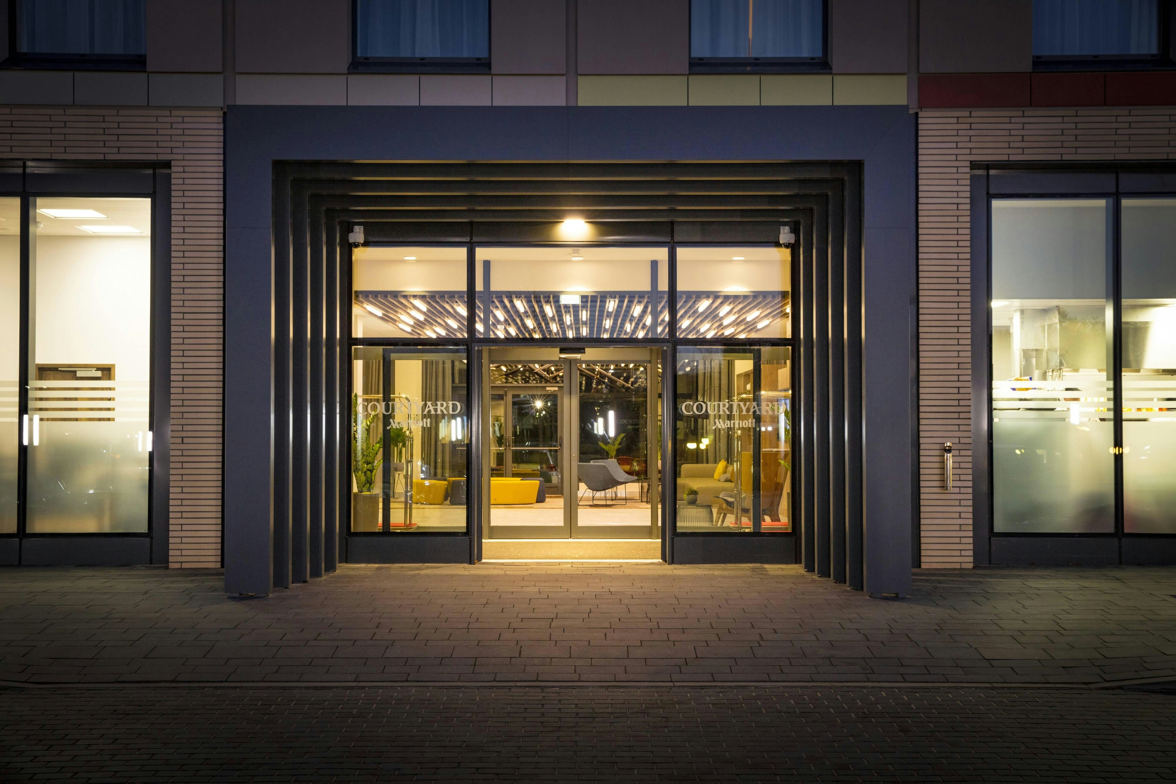 Courtyard By Marriott Edinburgh West in EDINBURGH