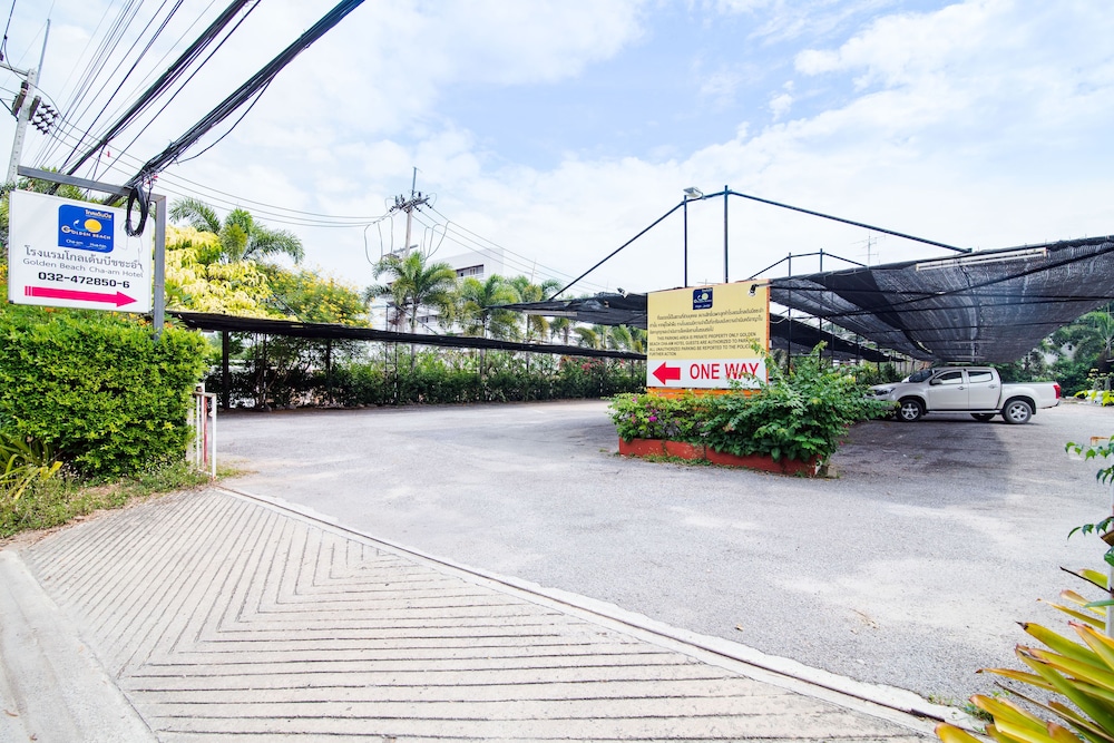 Golden Beach Cha Am Hotel 41/50