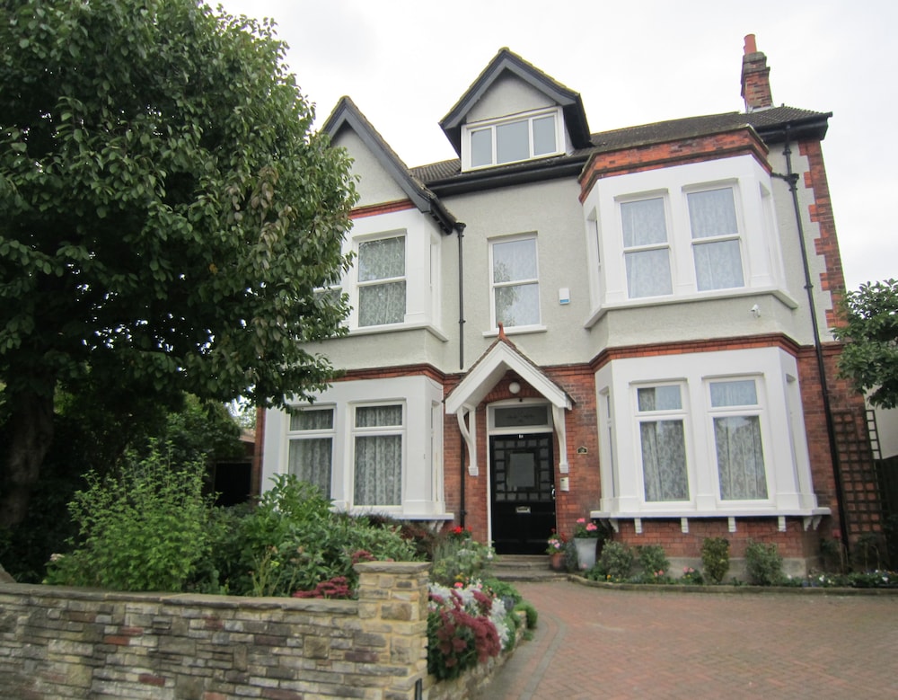 Croham Park Bed &amp; Breakfast 16/22